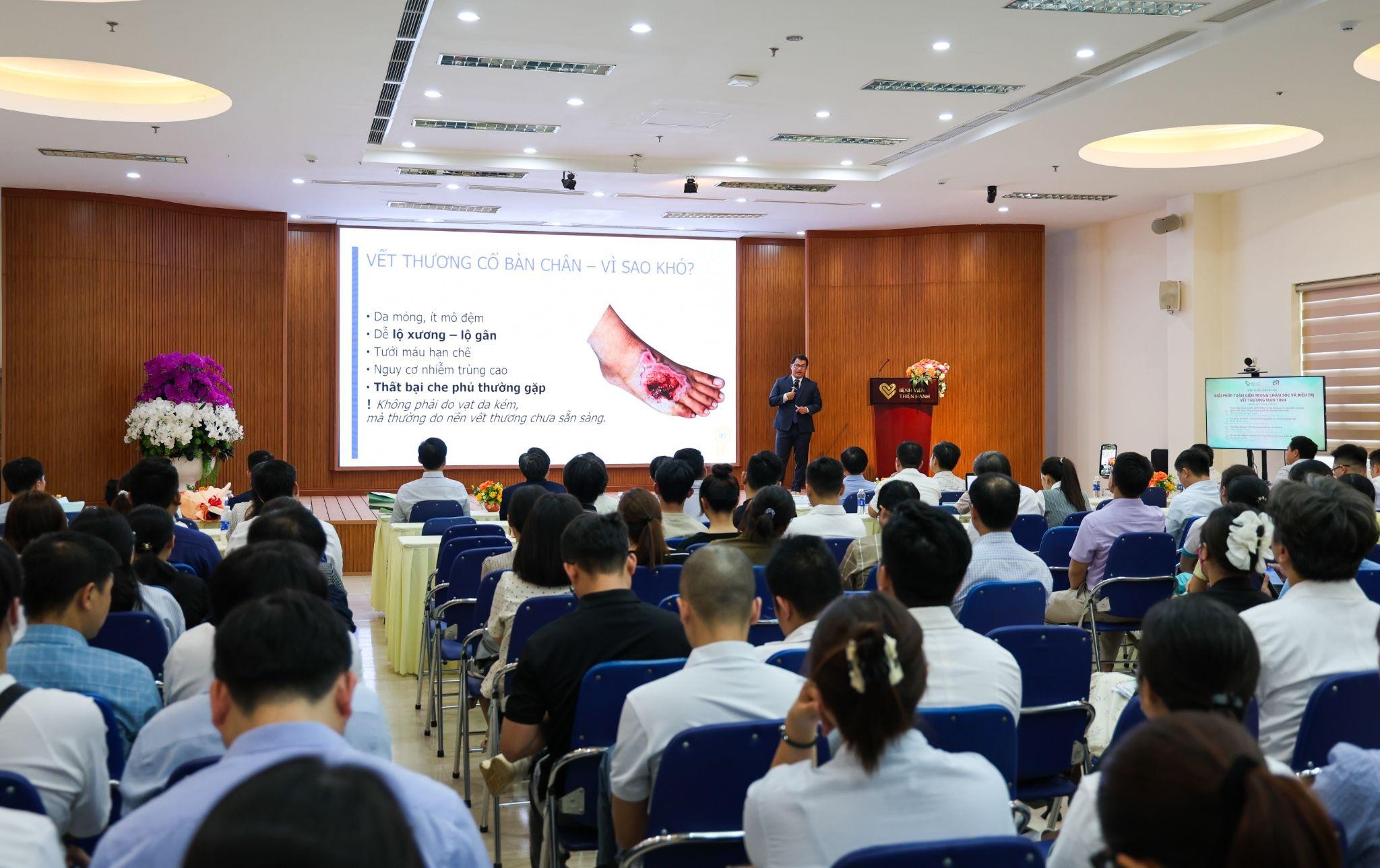 Hội thảo khoa học về chăm sóc và điều trị vết thương mạn tính tại Bệnh Viện Đa khoa Thiện Hạnh